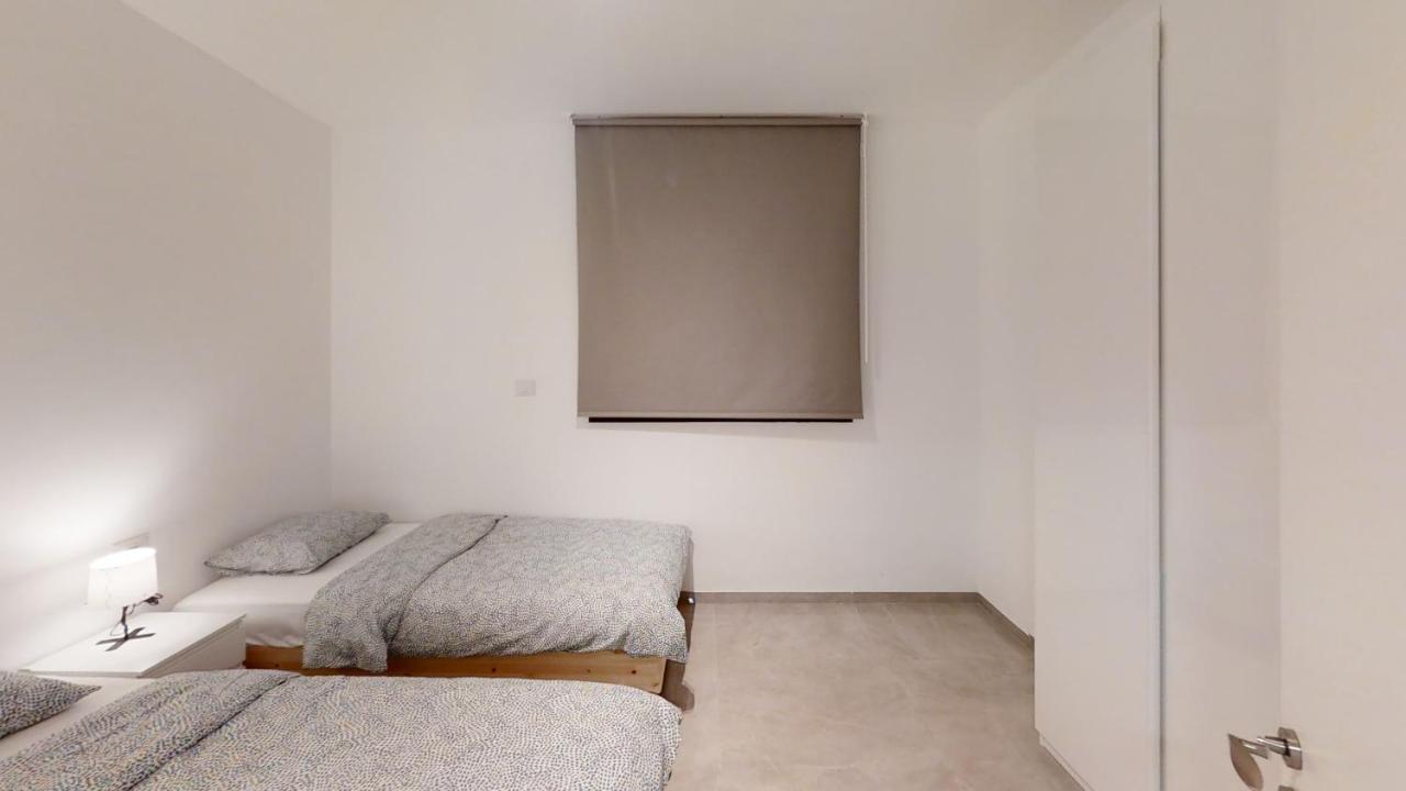 Luxury 3&4 Bedroom New Apartments - Close To The Beach & Bahai Gardens Haifa Exterior foto